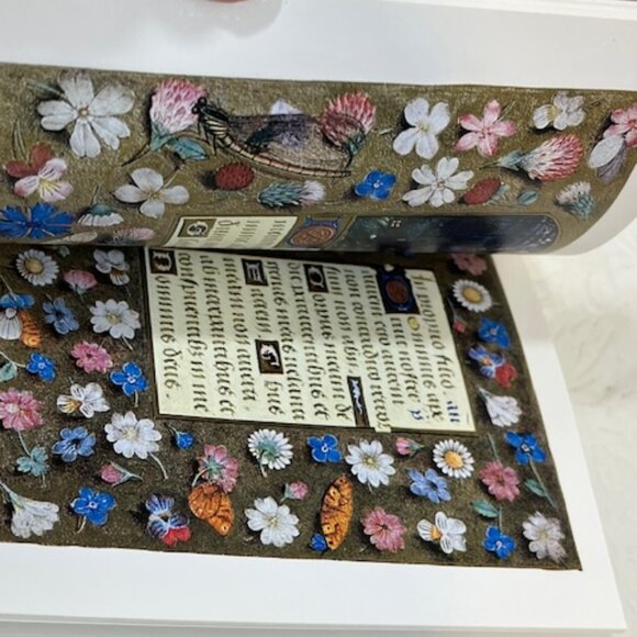 Miniature Series Books of Hours Medieval Manuscripts 1996 Softcover 4"x4.75"NEW - Picture 7 of 9